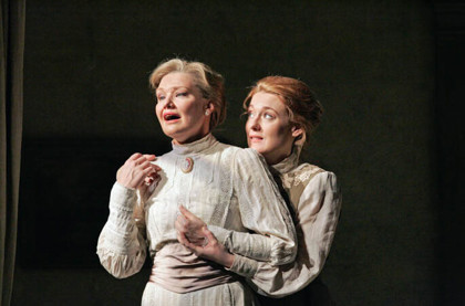 Karita Mattila and Magdalena Kožená in Káťa Kabanová | Photo MET