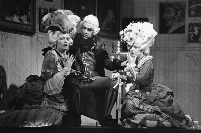 Cosi fan tutte (Ursula Hesse, Jiří Sulženko, Zdena Kloubová)