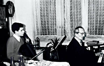 Domácí muzicírování: Jiří Bělohlávek, violoncello, JUDr. Jiří Bělohlávek, klavír