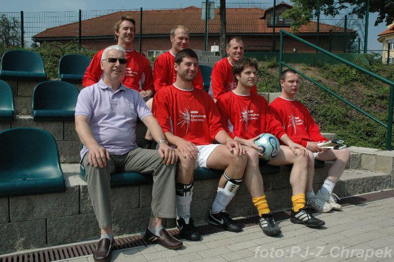 The BBC Symphony Orchestra football team | Photo Zdeněk Chrapek