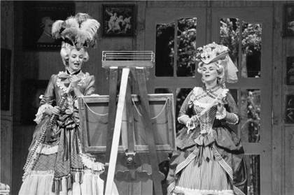 Cosi fan tutte (Pavla Aunická, Lívia Ághová)