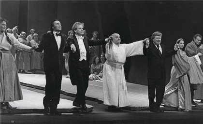 The Devil’s Wall, curtain call
