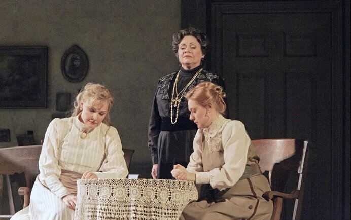 Karita Mattila as Káťa, Judith Forst as Kabanicha and Magdalena Kožená as Varvara in the production of Janáček’s Káťa Kabanová, MET 2004 | Photo Ken Howard, Metropolitan Opera New York