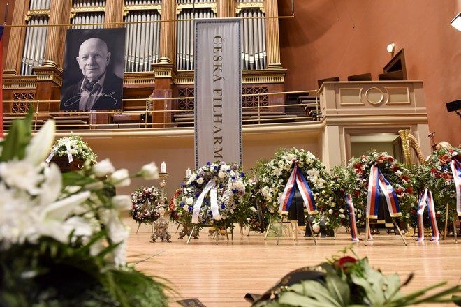 Public farewell to Jiří Bělohlávek at the Rudolfinum on 7 June 2017 at the Rudolfinum, Dvořák Hall | Photo Petra Hajská
